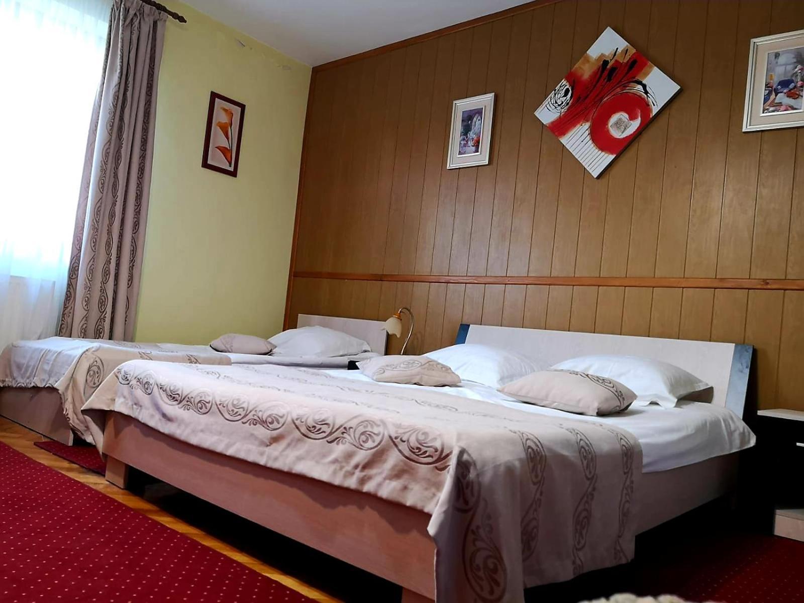 Villa Casa Ioana Braşov Habitación foto
